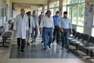 En esta pandemia nadie puede solo, todos tenemos que ayudar, advirtió Manzur