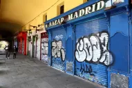 España registra un ligero descenso de muertos y contagios diarios por coronavirus