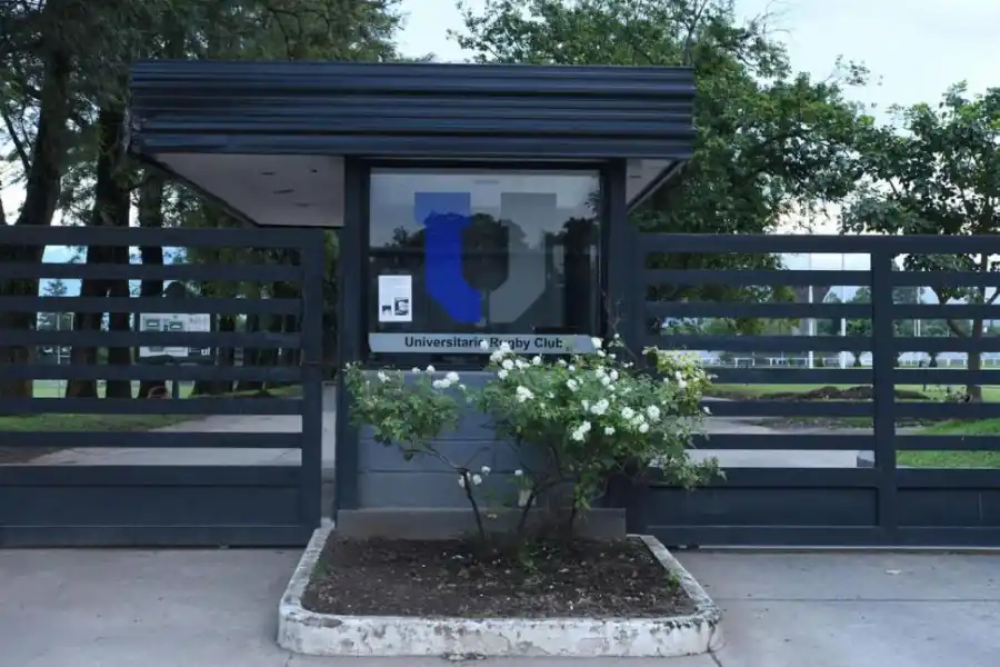  Los clubes están funcionando con lo mínimo: seguridad, administración y limpieza.