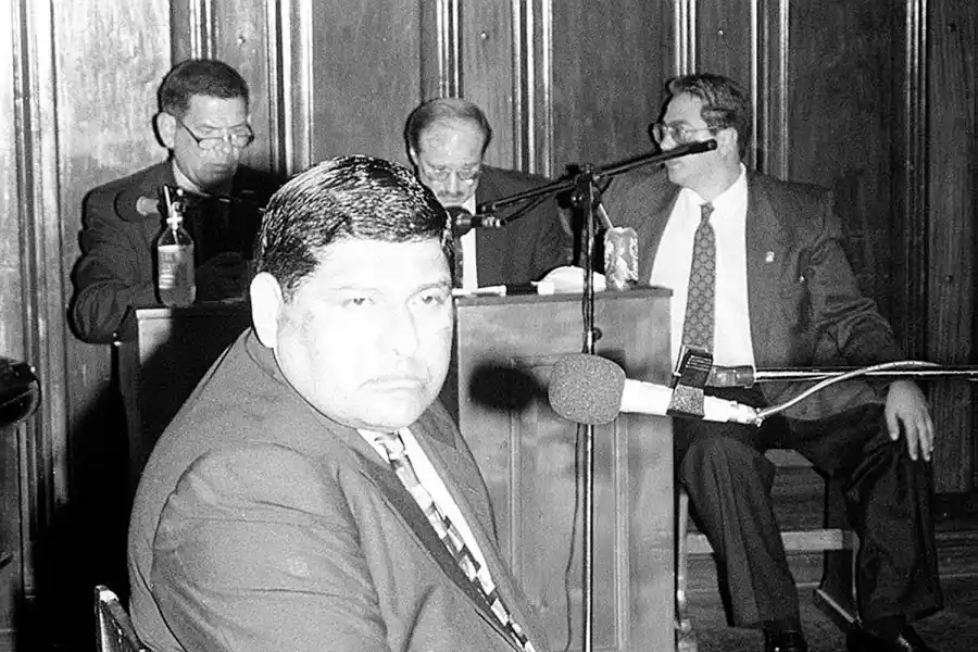 El comisario Adrián de la Rosa.