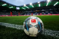 Equipos de la Bundesliga vuelven a entrenar en medio de severas restricciones por coronavirus