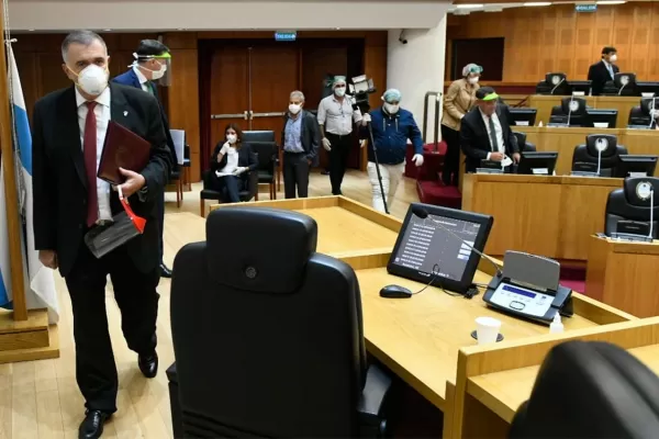 Pido disculpas si la Legislatura ofendió a alguien, dijo Jaldo, tras la polémica por las máscaras