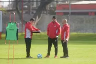 Los jugadores de San Martín reconocieron a Orsi y a Gómez