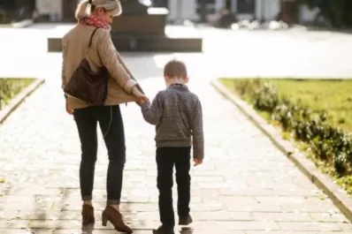 Cómo deben ser los paseos de los chicos con discapacidad o TEA