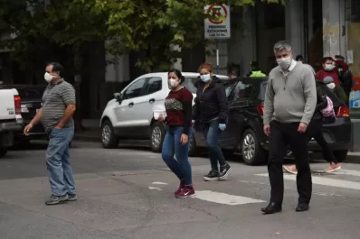 Multas a infractores: Tucumán se encamina al uso obligatorio de barbijos