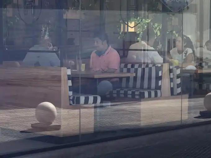 POLÉMICA. La imagen de la cafetería se hizo viral.