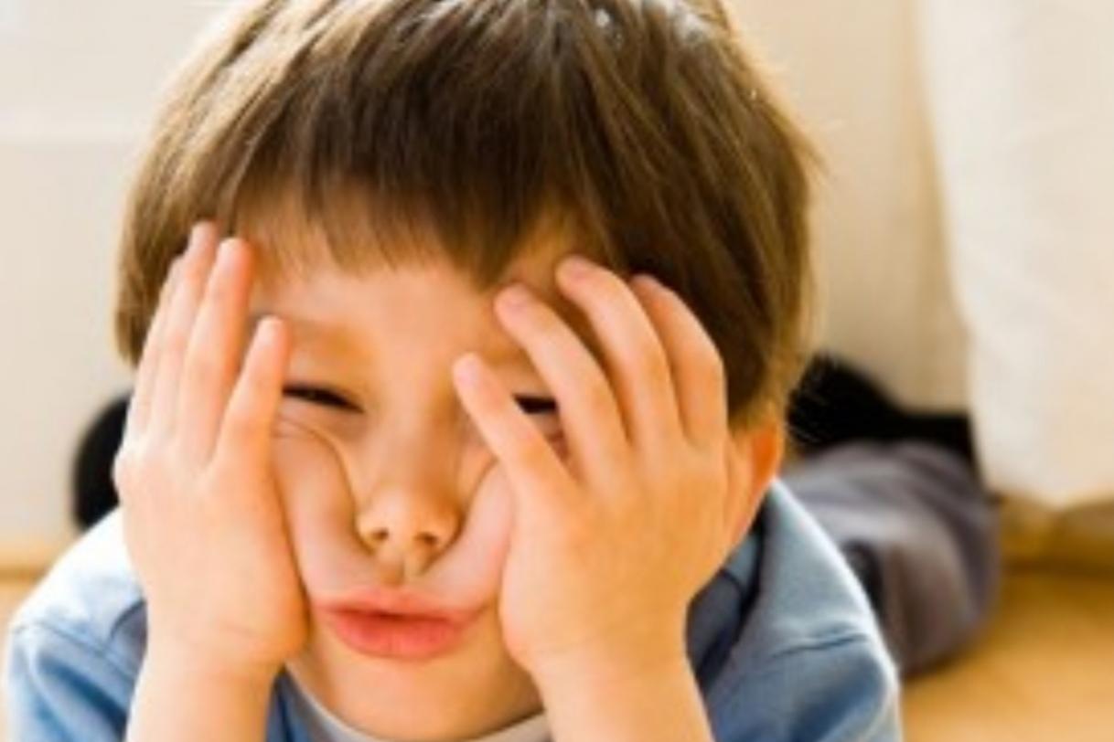 El encierro provoca trastornos en los niños, que piden salir, ¿se autorizará?