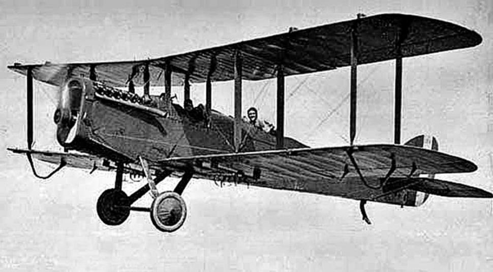 PRIMERO. Un Airco similar a este llegó en marzo de 1920