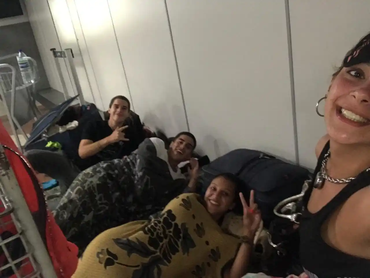 La odisea que pasaron la promotra y sus amigos en uno de los aeropuertos brasileños. 