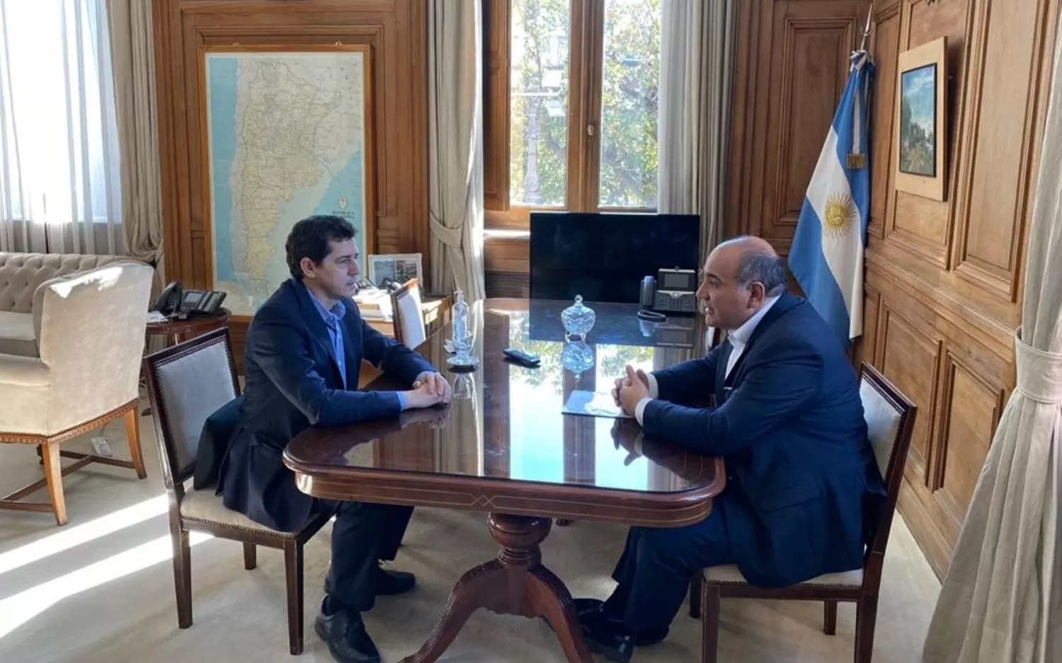EN BUENOS AIRES. Manzur fue recibido por el ministro del Interior.