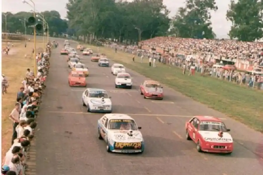MANIOBRA AL LÍMITE. Desde los 70, la pista recibió categorías nacionales.