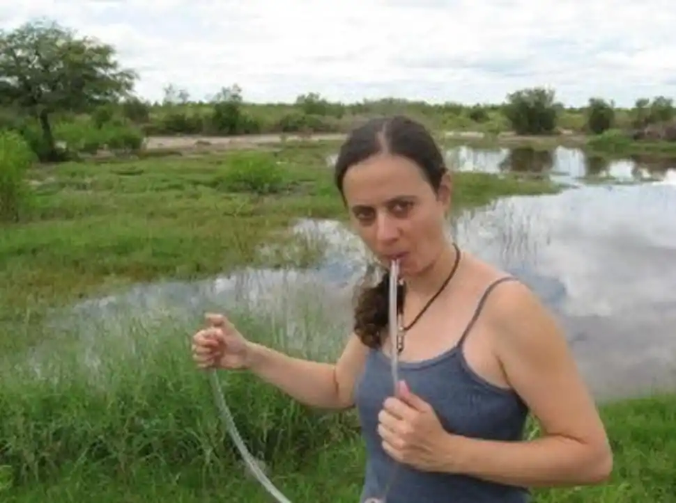 EN ACCIÓN. Sylvia Fischer durante su investigación en Buenos Aires. 