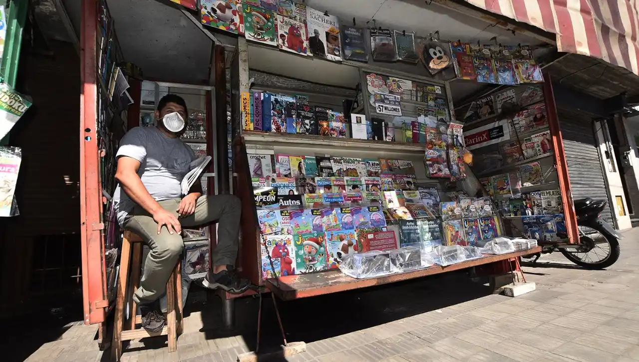 KIOSQUERO. Gustavo González