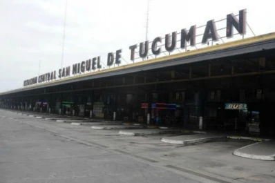 Unos 100 tucumanos varados en Buenos Aires llegaron a la provincia