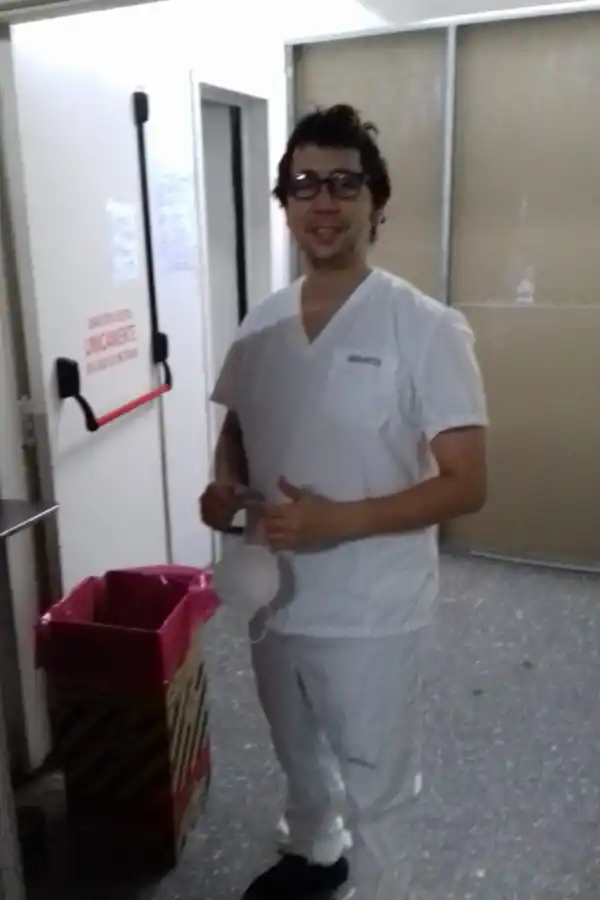 Héroes sin capas: la historia de una pareja de médicos tucumanos que atiende a pacientes con covid-19 en Buenos Aires