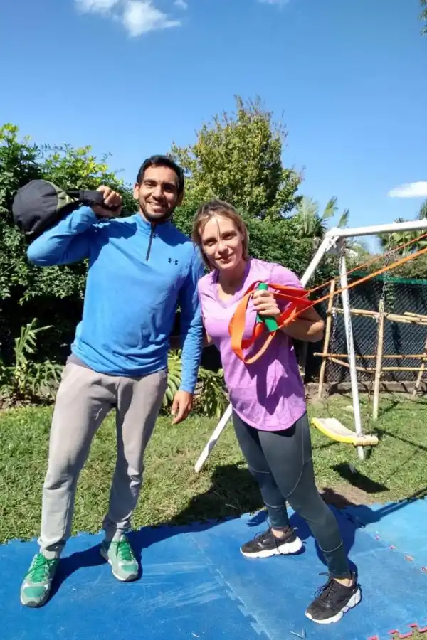 JUNTOS. Miguel y Agustina trabajan en su estado físico todo lo que pueden.  