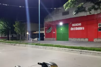 Robaron un local mayorista y se llevaron $ 1,5 millón