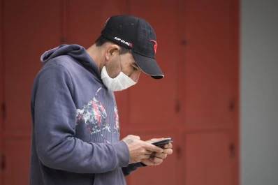 Dos kits que detectan coronavirus en una hora esperan ser aprobados por Anmat