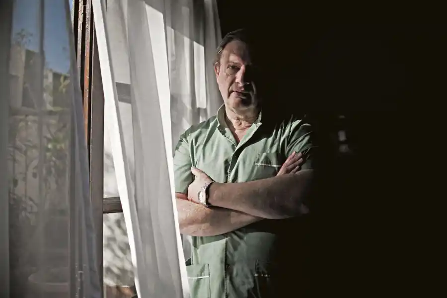 TELEMEDICINA. El médico Alfredo Neme Scheij explica que serán los profesionales los que organicen la agenda de la salud de los pacientes.