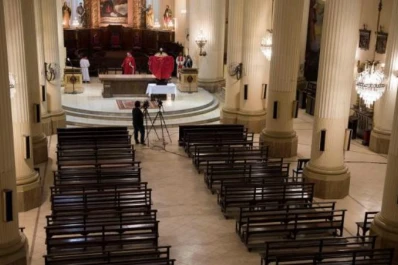 En la cuarta etapa de aislamiento, volverán a abrir los templos para asistencia espiritual