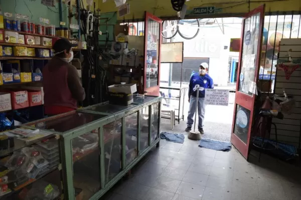A los de El Bajo no les conviene abrir tan tarde