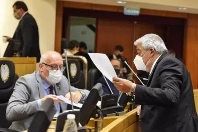 Cambiarán la Ley del CAM para evitar incompatibilidades entre sus empleados