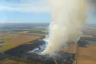 Otra vez, alarma por la quema de cañaverales en las rutas tucumanas