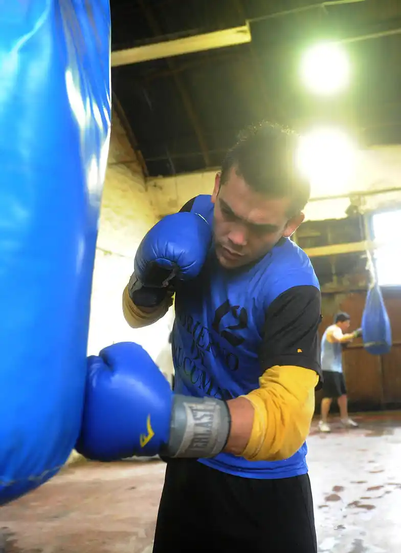 SIN RIVALES. El boxeo arrancaría en el gimnasio como lo hace Facundo Galovar.  