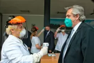 Como a cualquier visitante, al Presidente le tomaron la temperatura en la planta de Scania