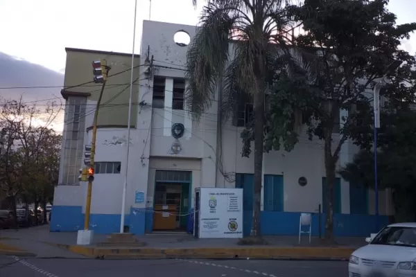 Denuncian que 27 detenidos fueron golpeados por policías en Famaillá