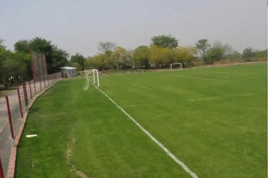 SÚPER CÓMODO. El complejo Los Arcos, en Perico, puede albergar equipos; San Martín lo hace en las pretemporadas.