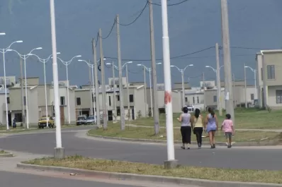 El IPV gestionará proyectos para la construcción de 4.000 casas durante la pospandemia