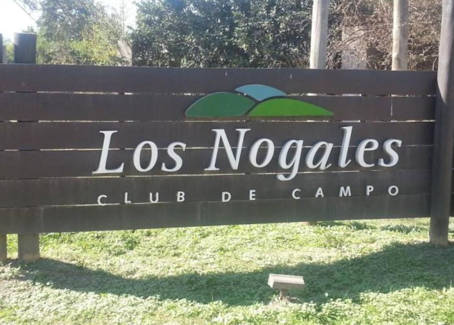 Vaciaron una casa en el club de campo de Los Nogales