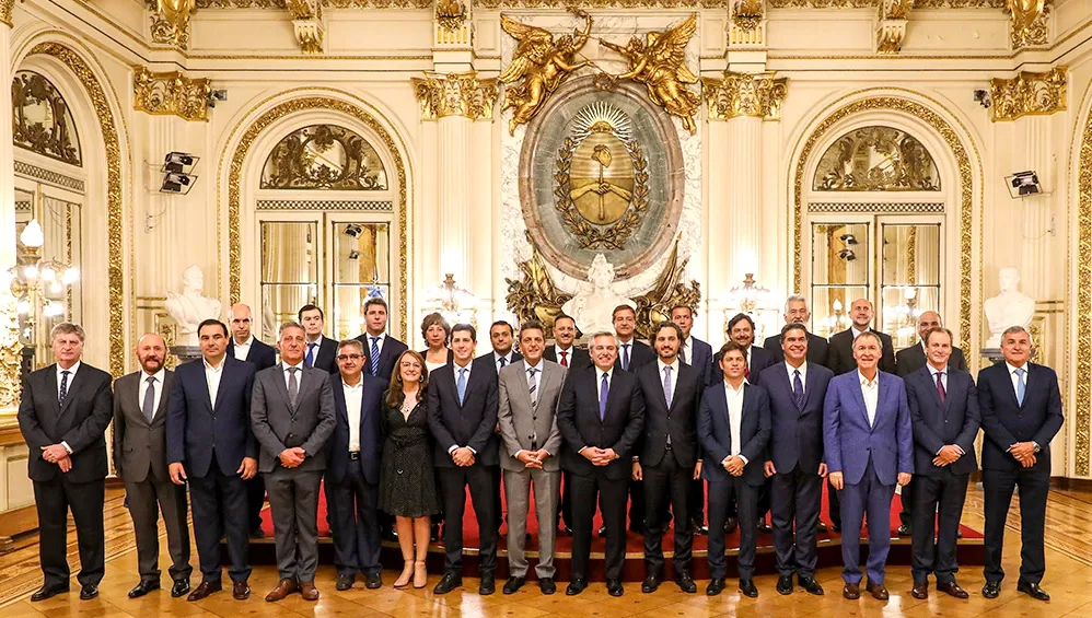 RÁNKING. Uno por uno, cuánto miden de imagen positiva los 23 gobernadores y el Jefe de la Ciudad Autonoma de Buenos Aires.