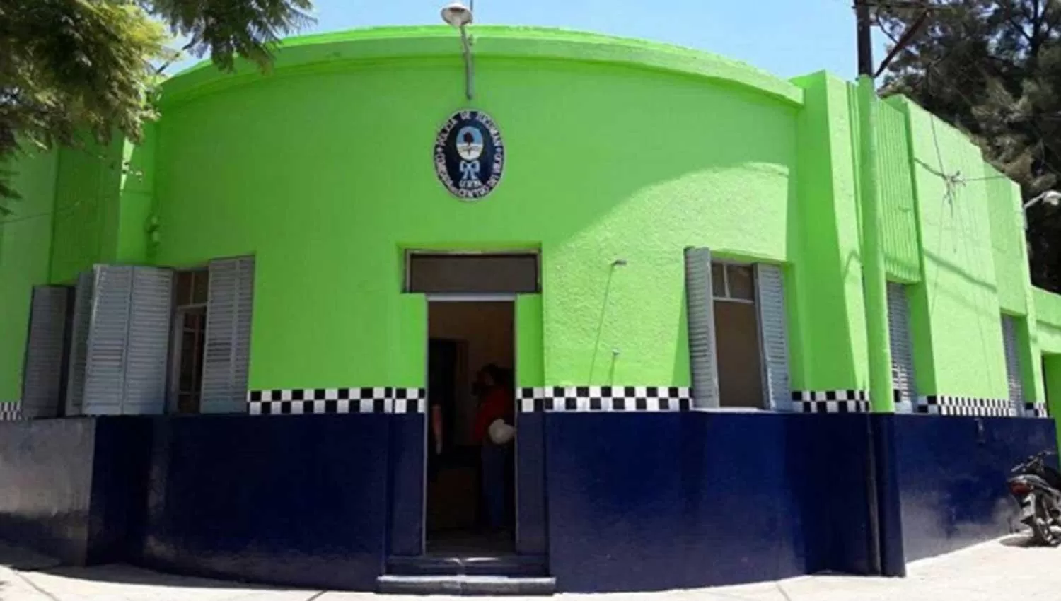 OPERATIVO. La Policía de Tafí Viejo procedió a los arrestos. Foto: Archivo LA GACETA