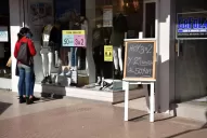 Si el COE lo permite, los comercios tucumanos volverán a atender en horario cortado