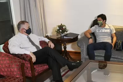 La misteriosa visita del Pulguita Rodríguez al vicegobernador