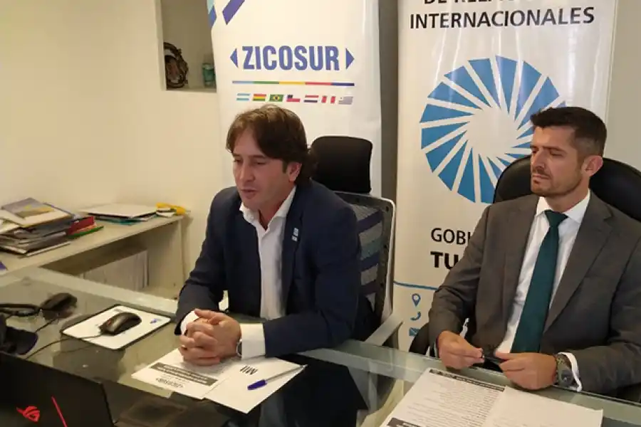 POR TUCUMÁN. Fernández y Giobellina. Foto: Comunicación Pública.