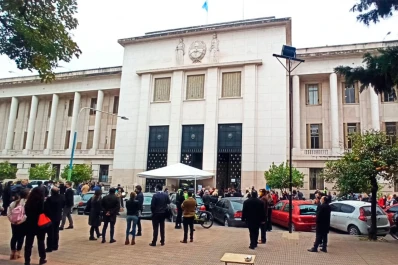 Abogados autoconvocados cuestionan el sistema de atención en los tribunales