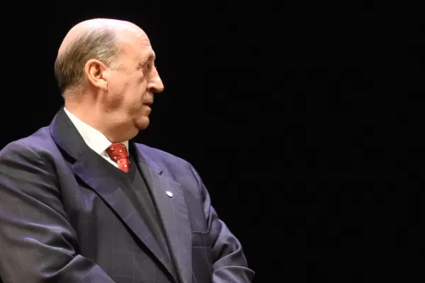 La Defensa se reactiva: Navarro Dávila levantó el asueto extraordinario