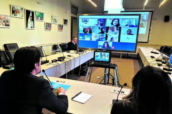 Evaluarán en qué condiciones estudian los chicos en sus casas