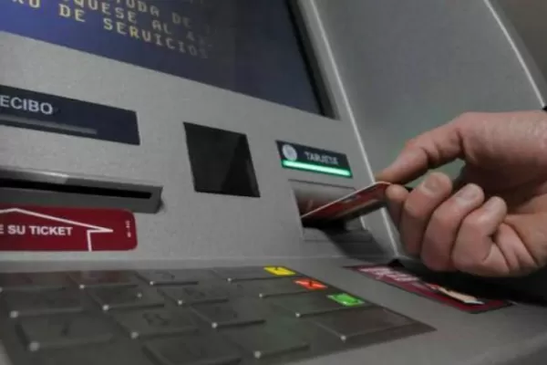 IFE: abrirán una cuenta bancaria para los beneficiarios que no tengan CBU