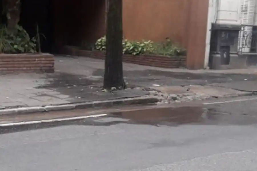 Pérdida de agua en 24 de Septiembre al 1.000