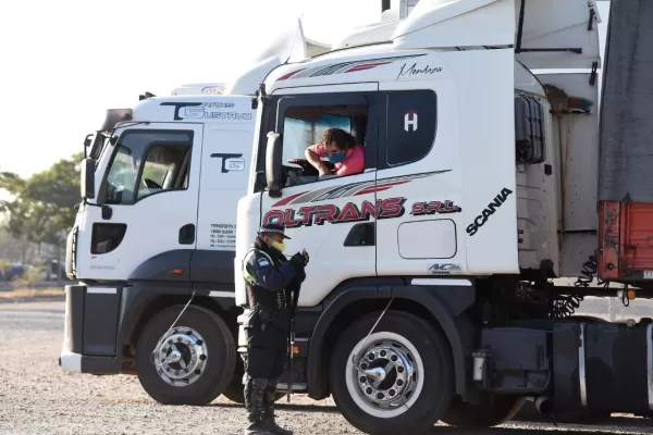 Por día entran a Tucumán entre 700 y 900 camiones: casi la mitad son foráneos