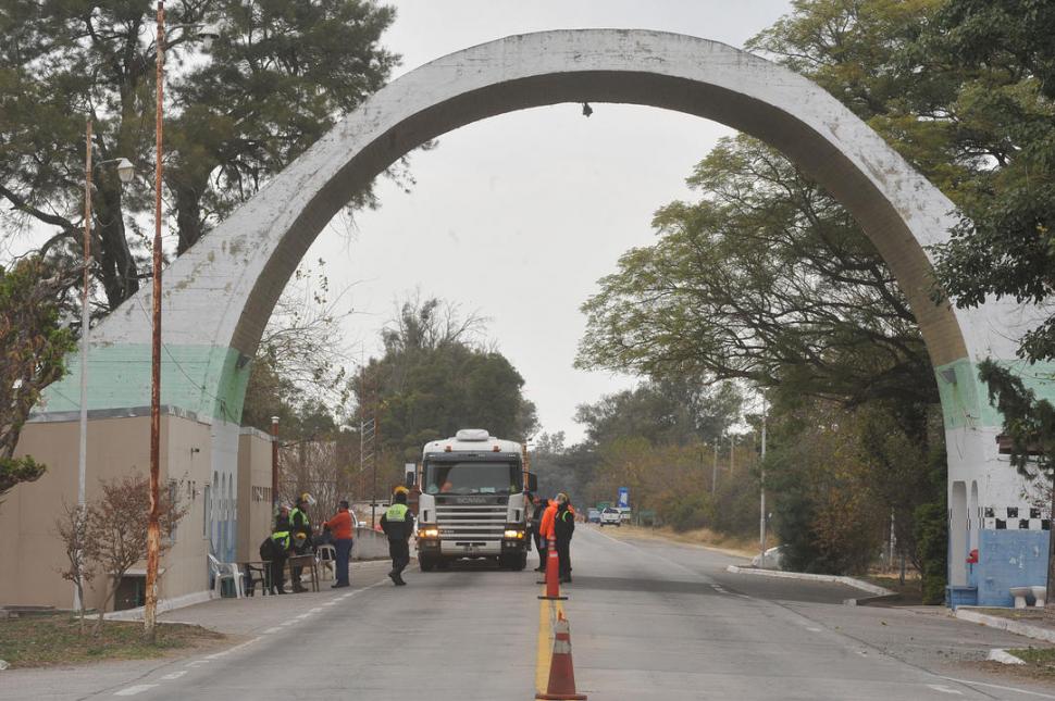   Espera en los accesos a la provincia