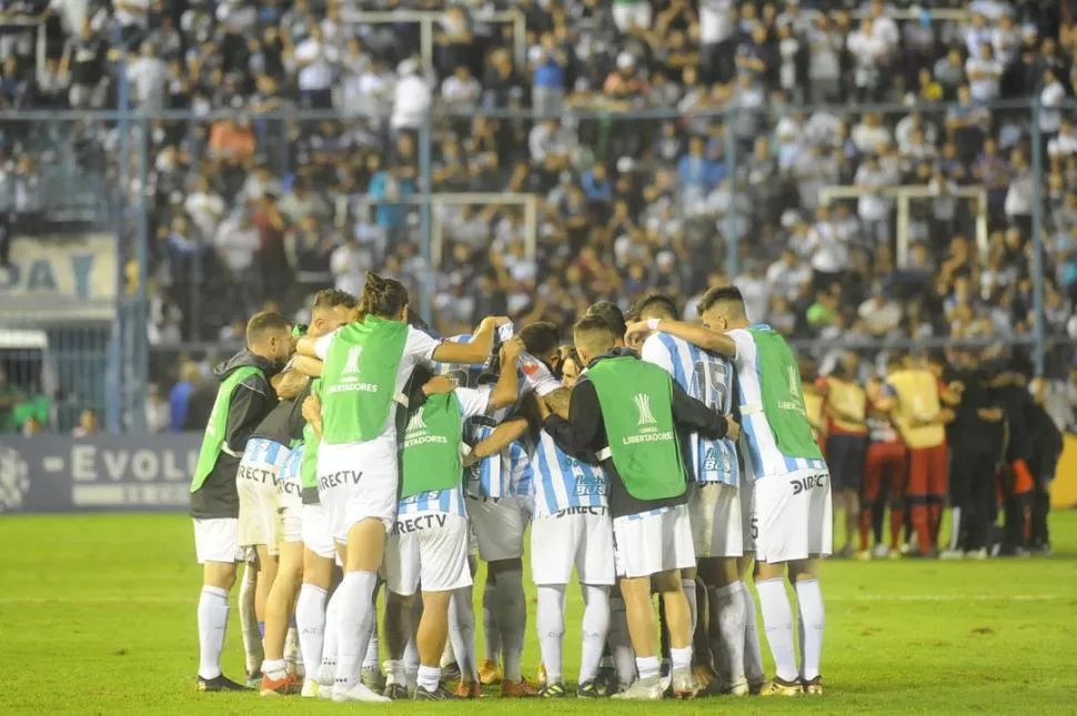 TODOS JUNTOS. El equipo tuvo una Libertadores con altibajos y muchas emociones; espera mejorar en la Sudamericana. 