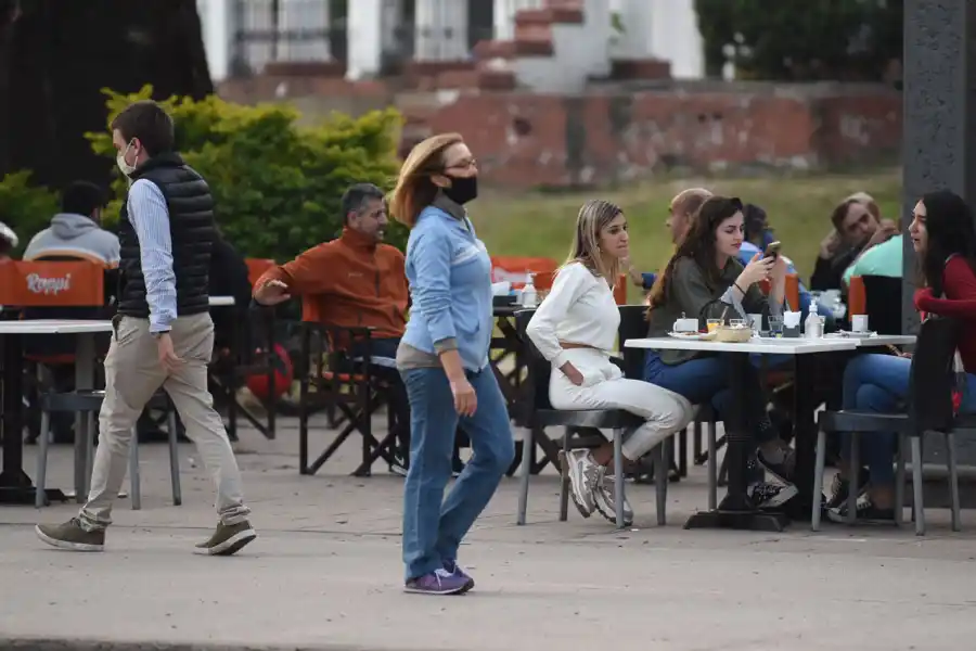 Las cosas cambiaron con la medida de distanciamiento social anunciada por el jefe de Estado. LA GACETA / FOTO DE ANALÍA JARAMILLO 