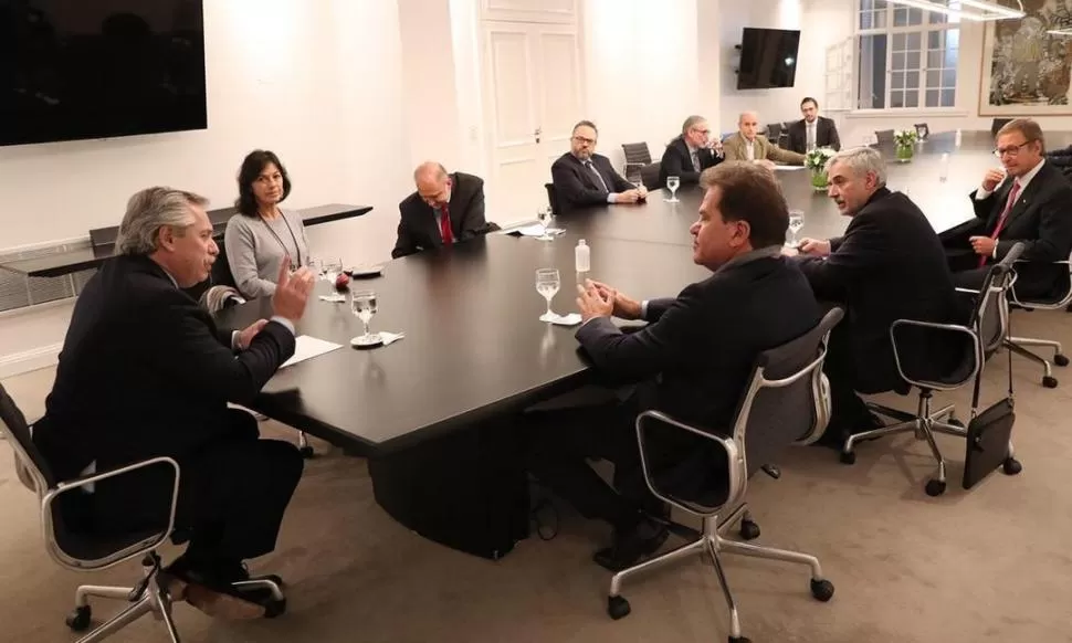 EN LA QUINTA DE OLIVOS. El presidente Alberto Fernández recibió ayer a directivos de la empresa Vicentin. presidencia 
