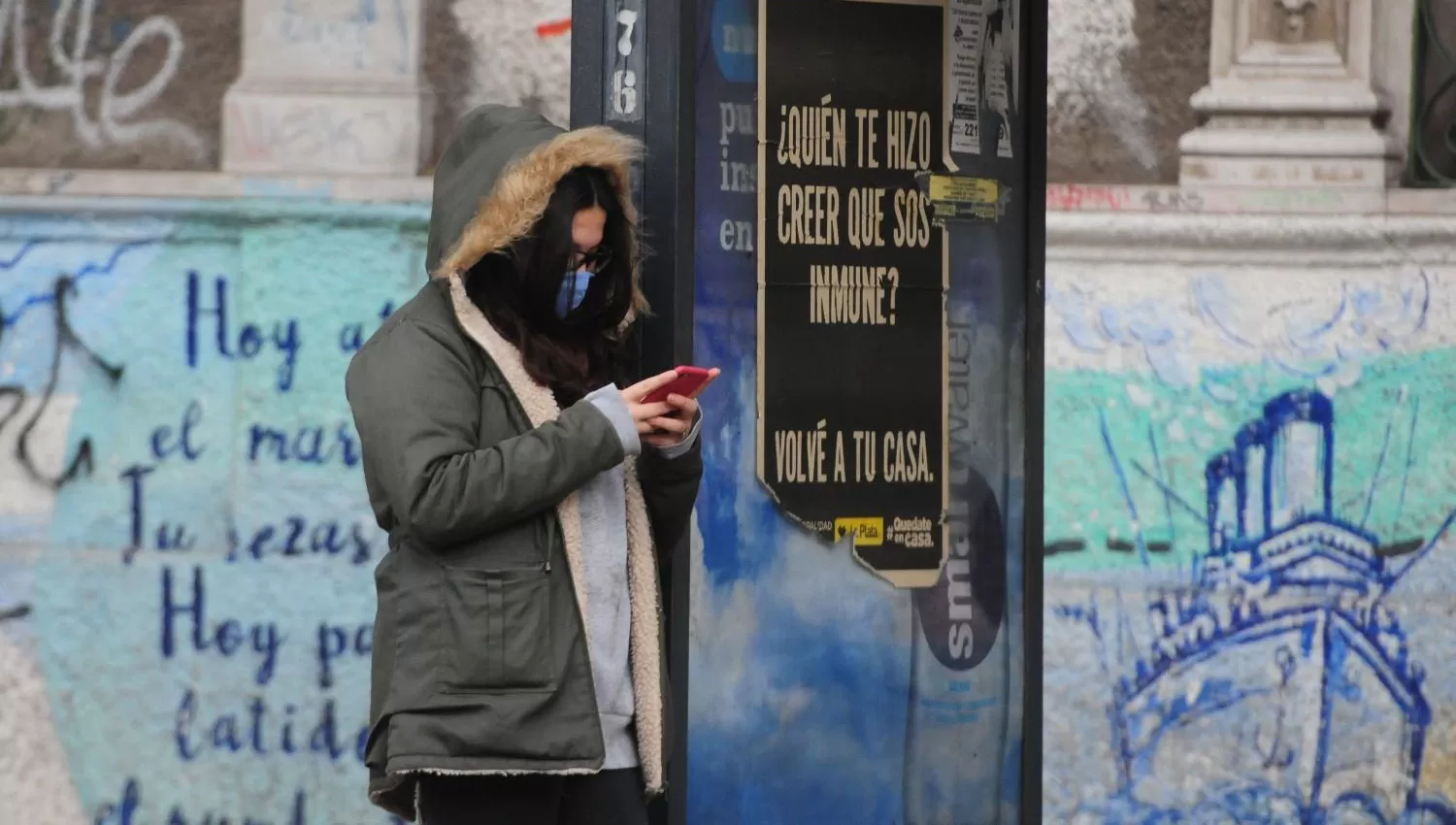 ESPERAN UN PICO. La llegada del invierno agudizaría los contagios en todo el país.