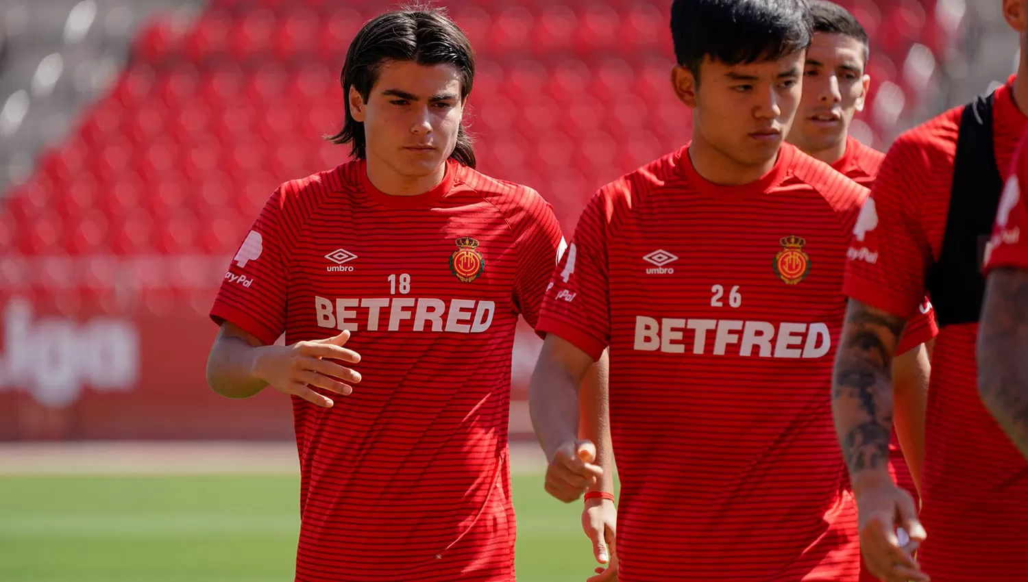 Luka Romero, junto al japonés Takefusa Kubo, que brilla en el Mallorca. (FOTO TOMADA DE TWITTER)